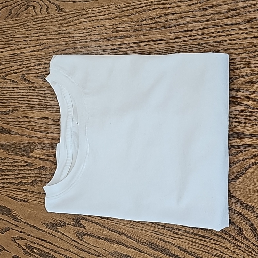 Universal Thread Top